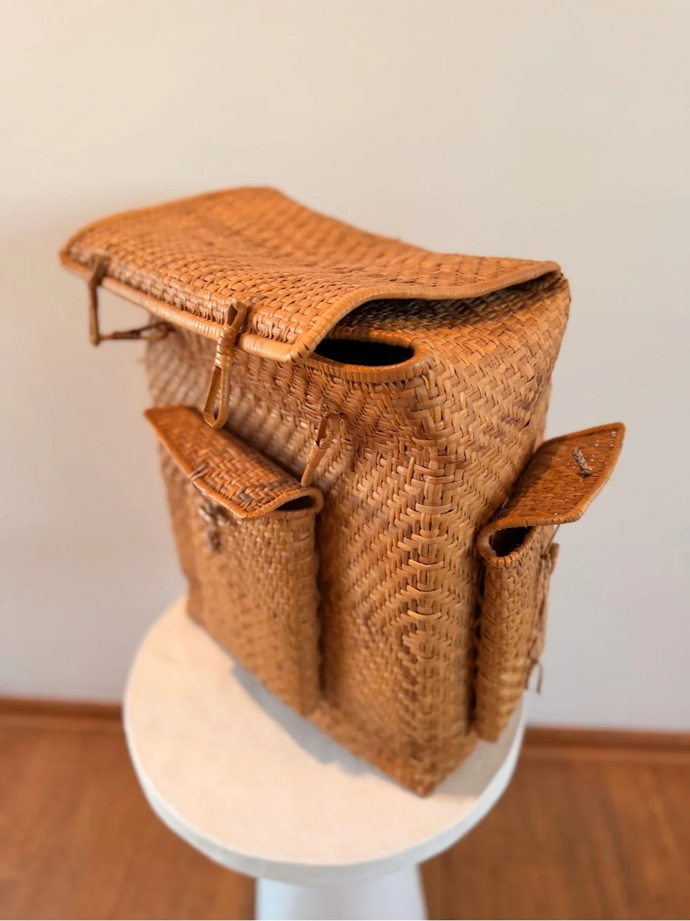 VINTAGE PASIKING HANDCRAFTED WOVEN RATTAN/BAMBOO BACKPACK PRIMITIVE